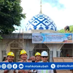 pemasangan kubah enamel galvalume Menala Taliwang-net