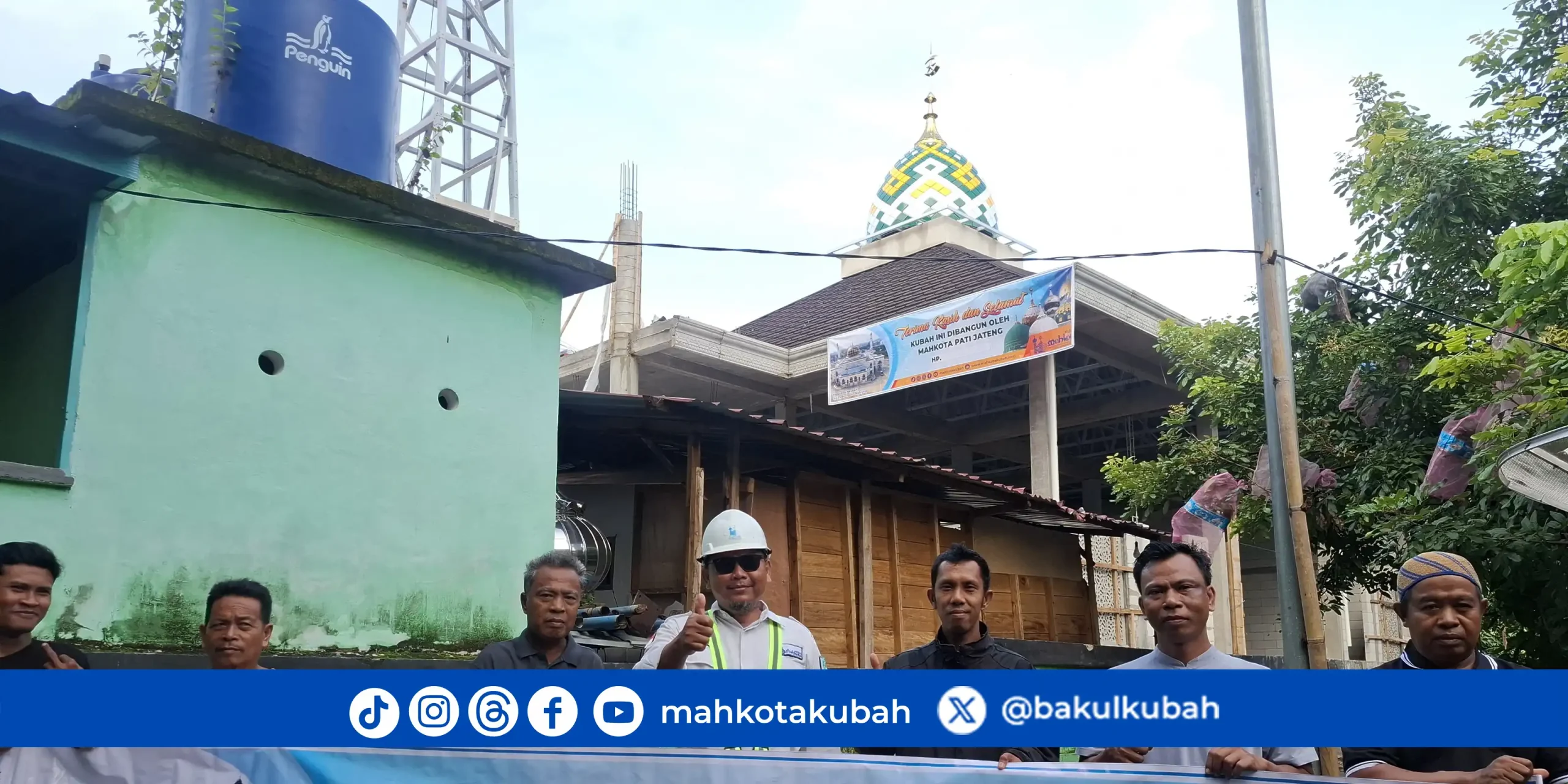 Pemasangan Kubah Enamel Malaka Lombok Utara_net