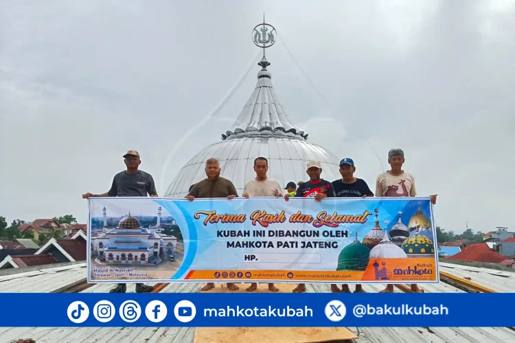 pemasangan kubah stainless setengah bola 6m baruga kendari_net