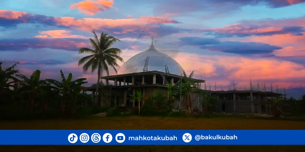 Pemasangan kubah stainless Berau Kalimantan timur_net