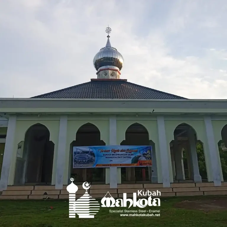 thumb_pemasangan kubah stainless diameter 3m di Meunasah Gampong Mancang pidie aceh_net