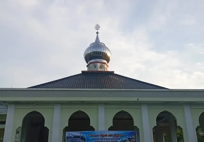 thumb_pemasangan kubah stainless diameter 3m di Meunasah Gampong Mancang pidie aceh_net